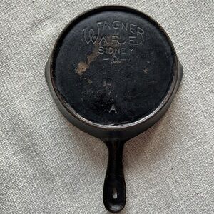 Wagner Ware Cast Iron Toy Skillet Size O Sidney Ohio